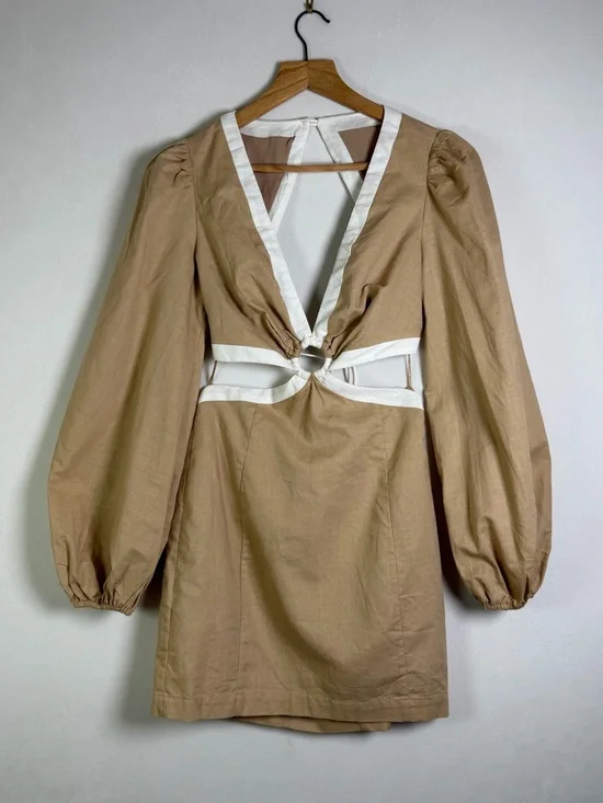 Petal + Pup Women’s Linen Blend Cutout Dress Beige White Tie Back Coastal Sz XS - Picture 2 of 13